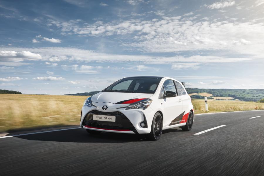  Toyota Yaris GRMN 2017 года  (фото 17 из 51)